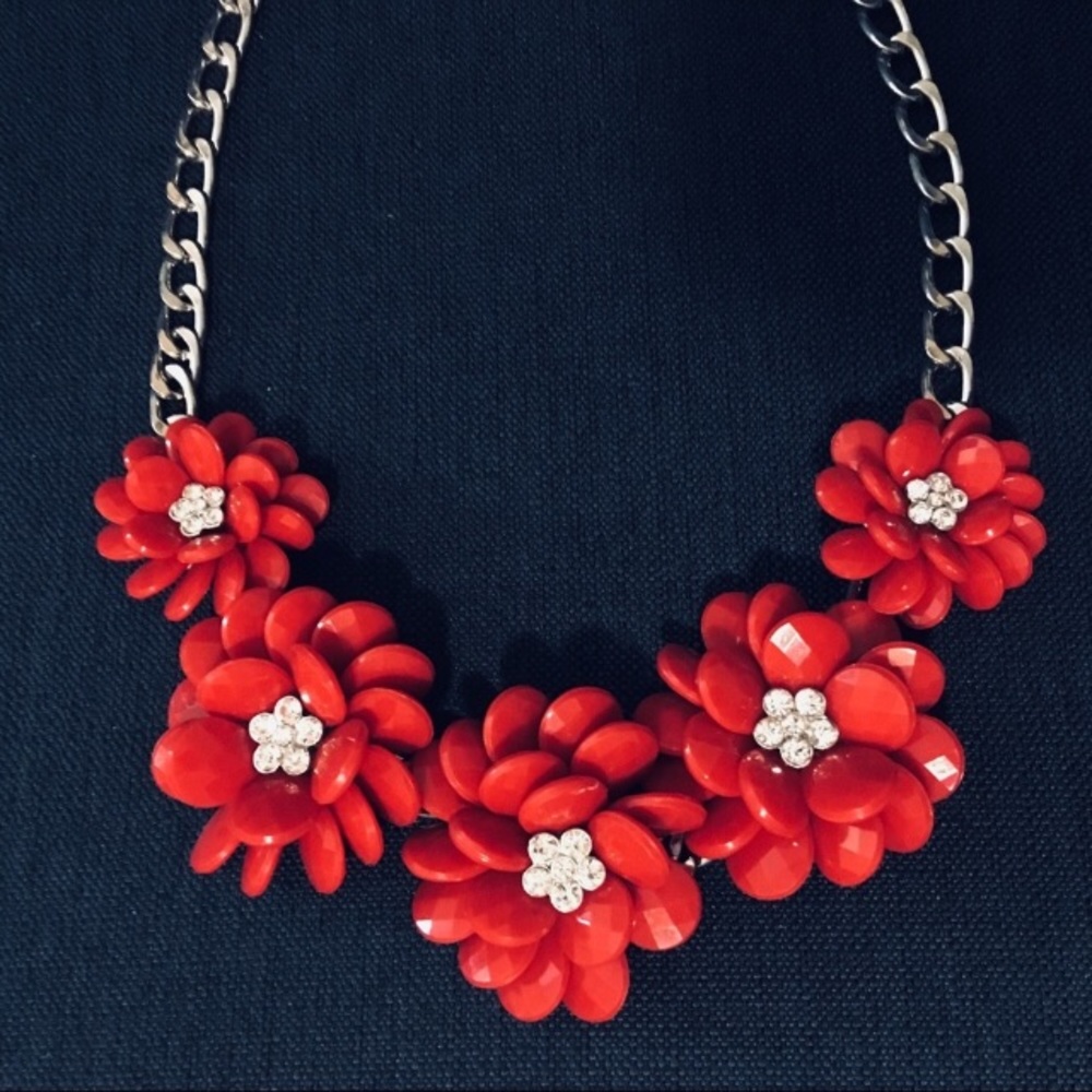 Red Flower Necklace